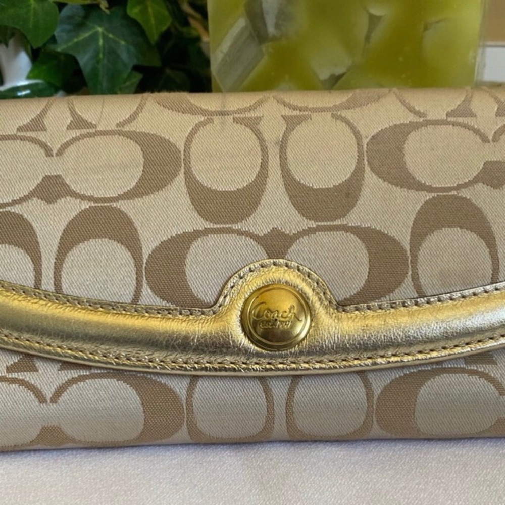 Coach Beige and Gold Wallet - Picture 3 of 10